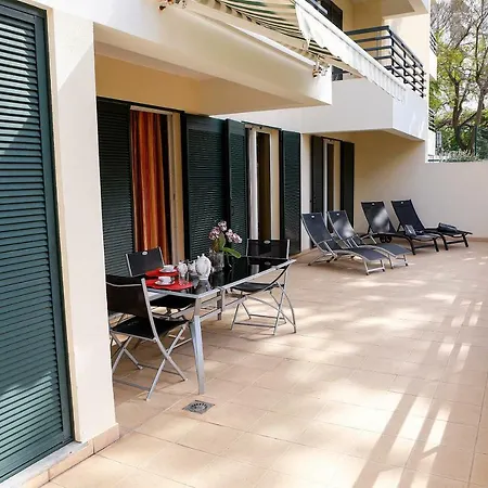 Apartment Infante *