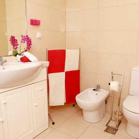 Infante * פונשל